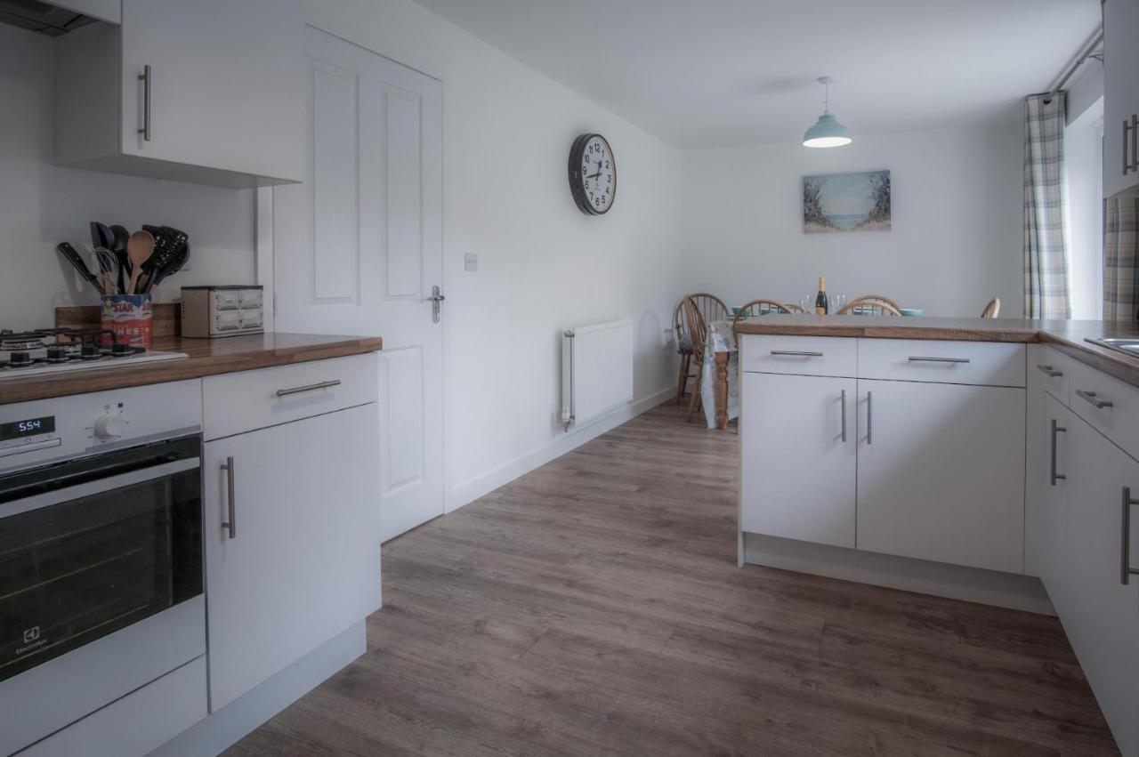 Maes Yr Odyn - 3 Bedroom Holiday Home - Нарбърт Екстериор снимка