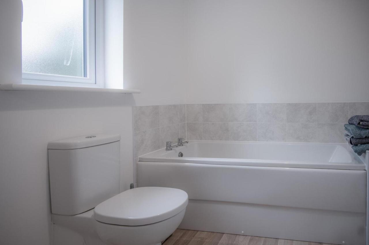 Maes Yr Odyn - 3 Bedroom Holiday Home - Нарбърт Екстериор снимка
